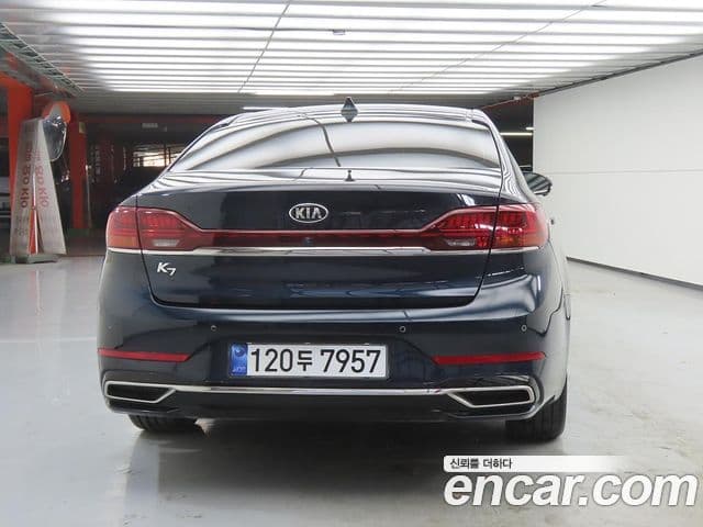 Kia K7 Premier Noblesse, 2020 3