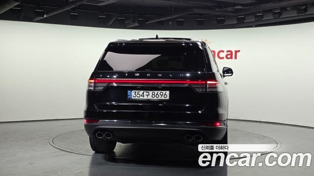 Lincoln Aviator 2세대 3.0 Reserve AWD, 2021 4