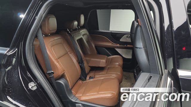 Lincoln Aviator 2세대 3.0 Reserve AWD, 2021 12