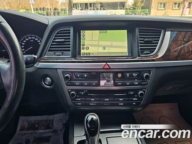 Hyundai Genesis DH Modern, 2016 15