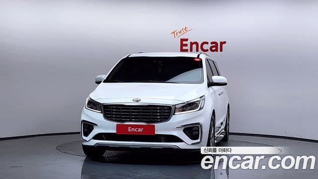 Kia The / новый New Carnival VIP, 2019 3
