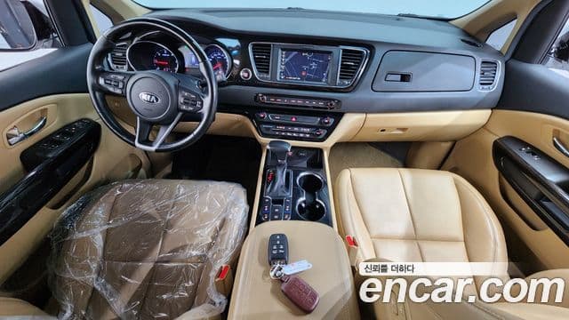 Kia The / новый New Carnival VIP, 2019 7