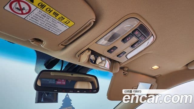 Kia The / новый New Carnival VIP, 2019 17