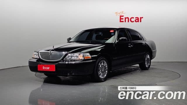 Lincoln 타운카 4.6L V8, 2008 1