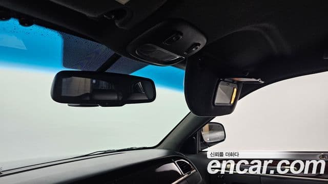 Lincoln 타운카 4.6L V8, 2008 15