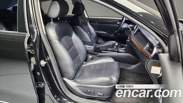 Kia All New K7 гибрид Noblesse, 2019 10