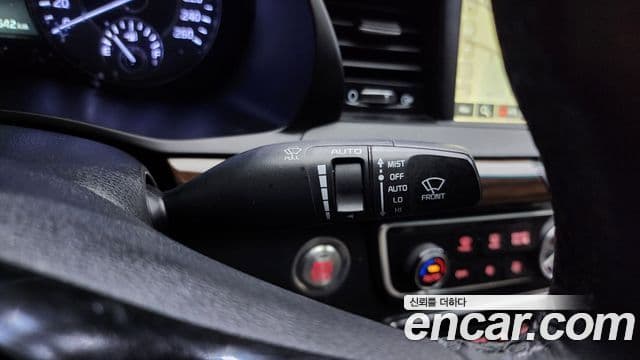 Kia All New K7 гибрид Noblesse, 2019 18