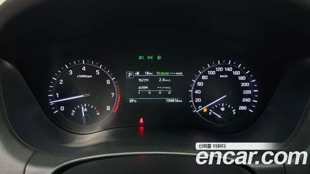 Genesis G80 Premium Luxury, 2017 8