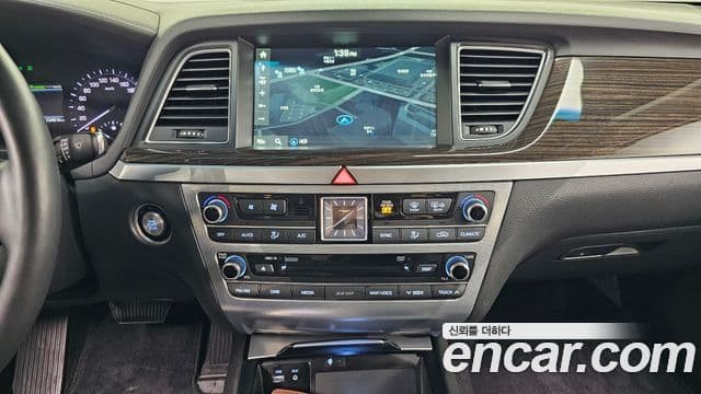 Genesis G80 Premium Luxury, 2017 14