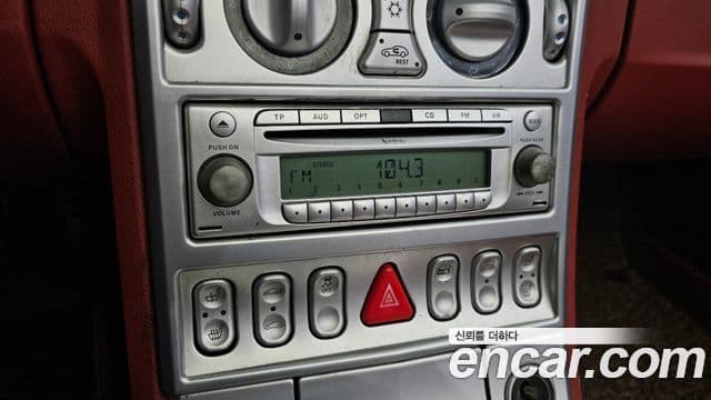 크라이슬러 크로스파이어 Roadster 3.2, 2005 16