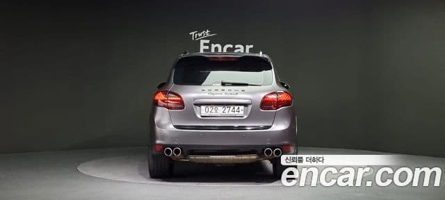 Porsche New Cayenne 958, 2011 4