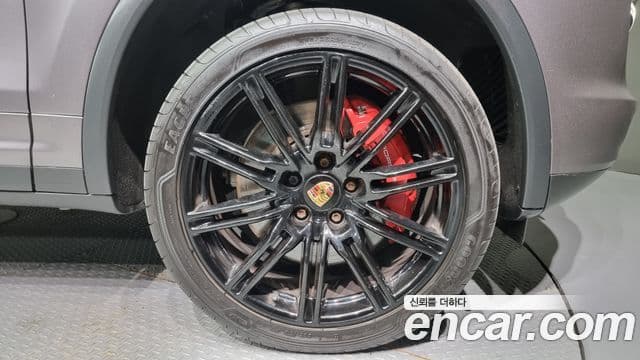 Porsche New Cayenne 958, 2011 все фото