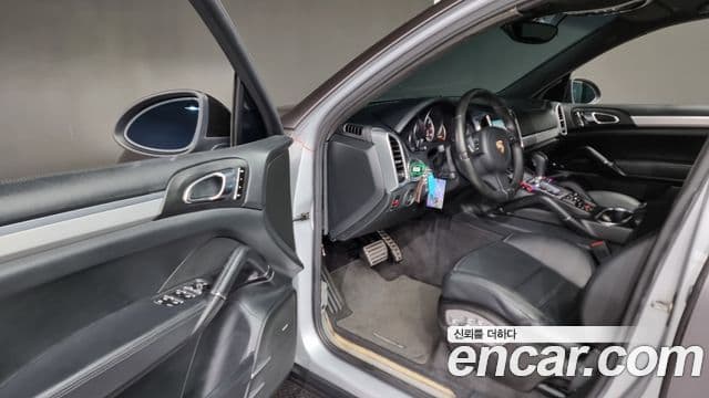 Porsche New Cayenne 958, 2011 12