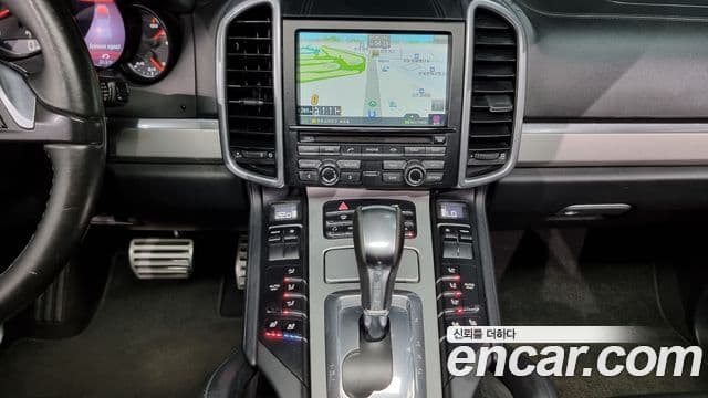 Porsche New Cayenne 958, 2011 16