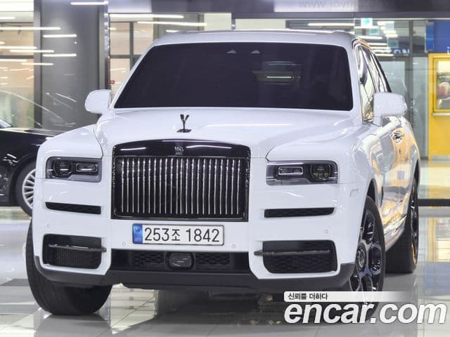 Rolls-Royce Cullinan 6.7 V12 чёрный эмблема, badge, 2023 1