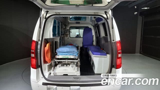 Hyundai Grand Starex 4WD скорая помощь, 2017 12