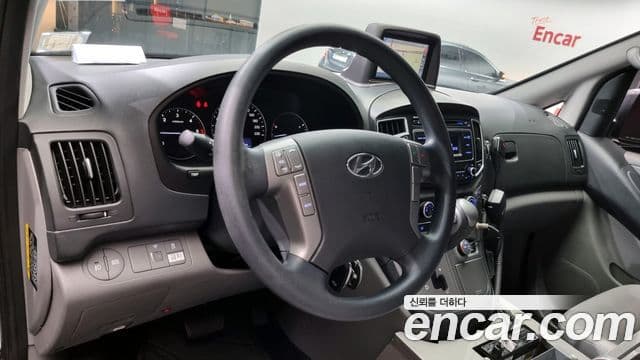 Hyundai Grand Starex 4WD скорая помощь, 2017 13