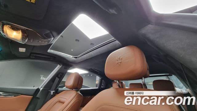 Maserati Quattroporte GTS 3.8 V8, 2014 11