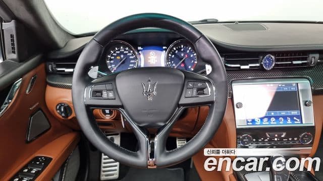 Maserati Quattroporte GTS 3.8 V8, 2014 14