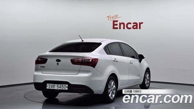 Kia All New Pride Deluxe, 2012 2