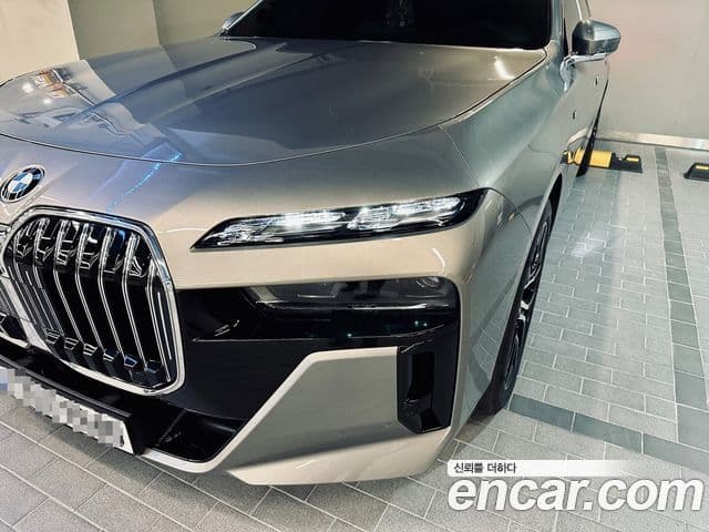 BMW 7시리즈 (G70) 740d xDrive M Sport