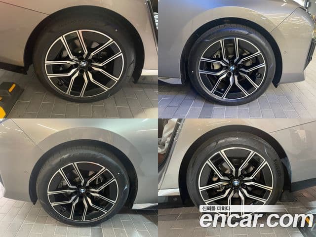 BMW 7시리즈 (G70) 740d xDrive M Sport, 2023 все фото