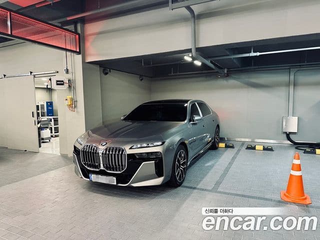 BMW 7시리즈 (G70) 740d xDrive M Sport, 2023 11