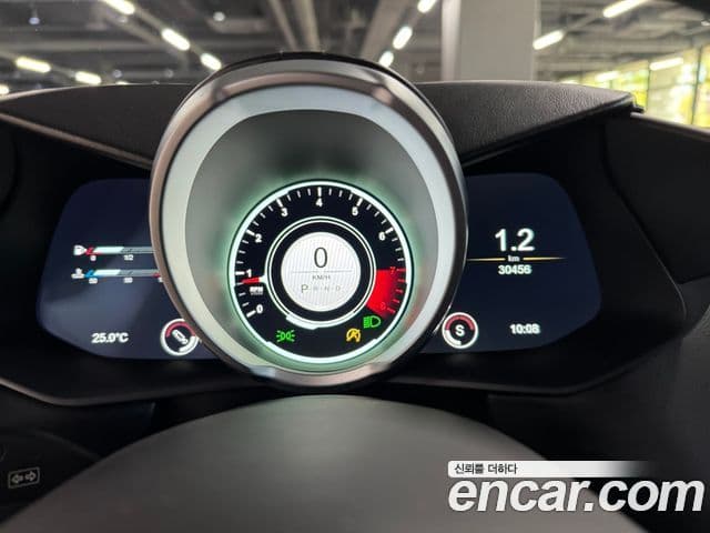 Aston Martin 밴티지 2세대 4.0 V8 купе, 2019 4