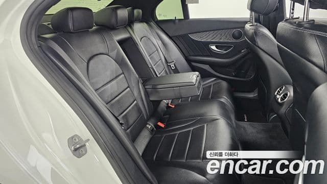 Mercedes-Benz C-класс W205 AMG Line, 2017 12