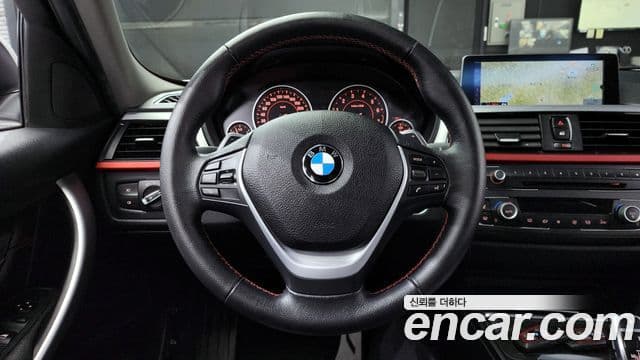 BMW 3시리즈 (F30) 320i Sport, 2012 12