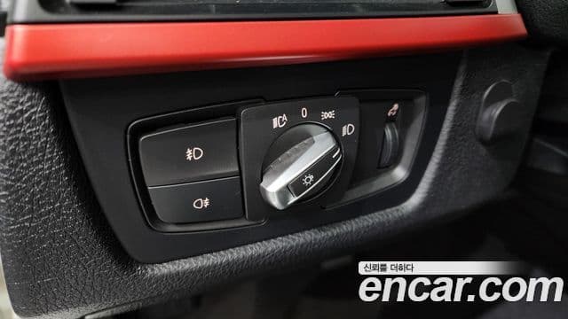 BMW 3시리즈 (F30) 320i Sport, 2012 18