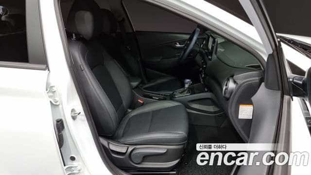 Hyundai The / новый New Kona гибрид Modern, 2023 11