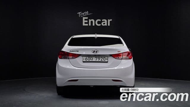 Hyundai Avante MD Modern, 2013 4