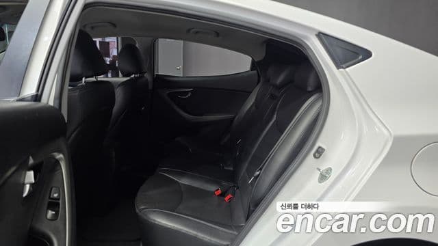 Hyundai Avante MD Modern, 2013 12