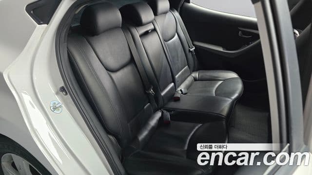 Hyundai Avante MD Modern, 2013 13