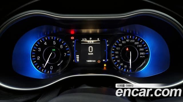 크라이슬러 200 2세대 2.4 Limited, 2015 8