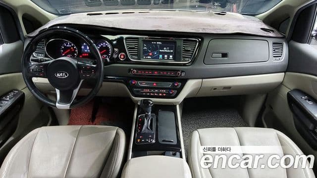 Kia All New Carnival President, 2016 7