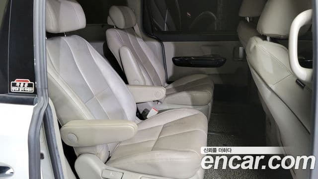 Kia All New Carnival President, 2016 12