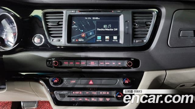 Kia All New Carnival President, 2016 17