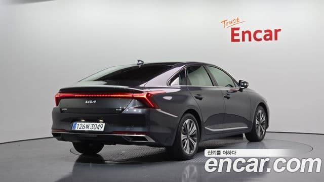 Kia K8 гибрид Signature, 2023 2