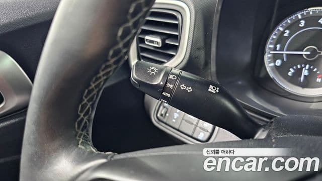 Hyundai Venue Modern, 2021 15