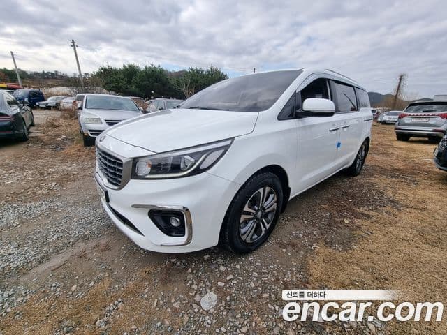 Kia The / новый New Carnival Luxury, 2019 1