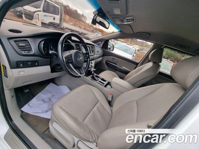 Kia The / новый New Carnival Luxury, 2019 7