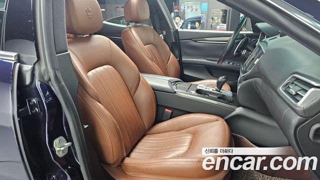 Maserati 기블리 3세대, 2015 11