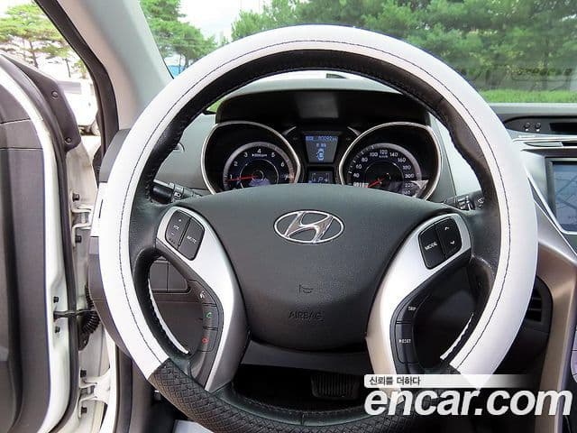 Hyundai Avante MD M16 GDI top, 2012 7