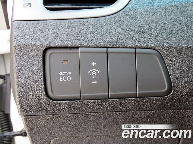 Hyundai Avante MD M16 GDI top, 2012 11