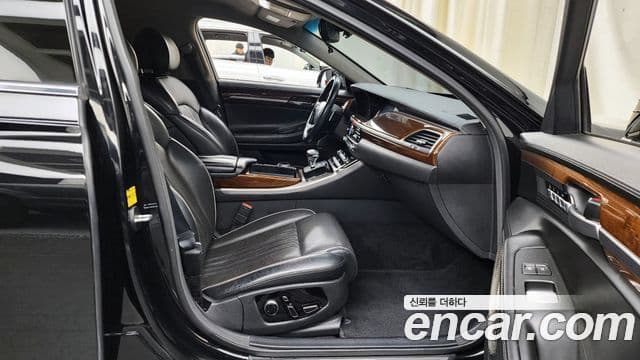 Genesis EQ900 Prestige, 2017 11