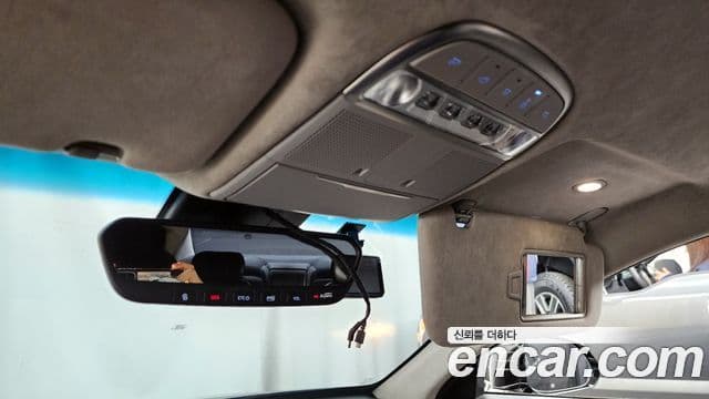 Genesis EQ900 Prestige, 2017 17