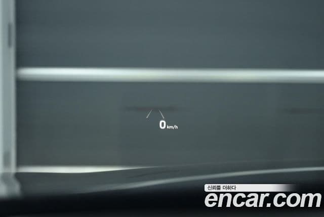 Genesis EQ900 Prestige, 2017 19