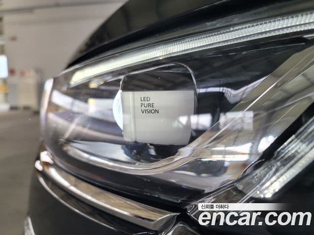 Renault Korea(Samsung) SM6 2.0 LPe LE (для людей с инвалидностью), 2016 18